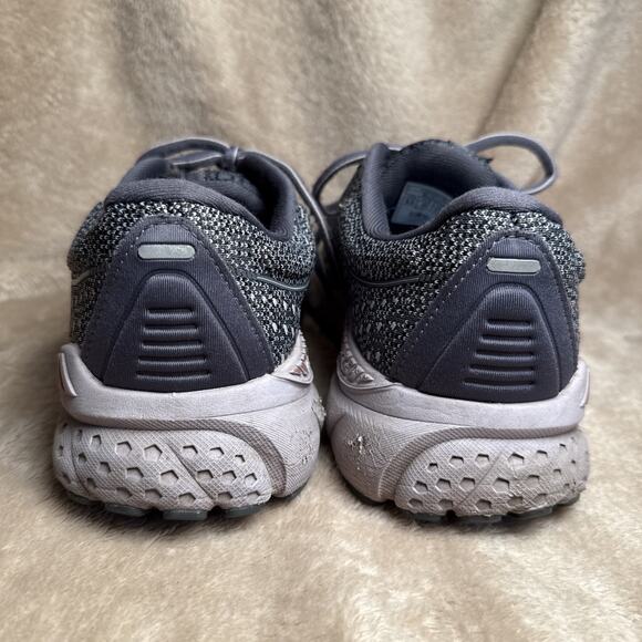 Brooks Adrenaline GTS 21 Gray Running Athletic Shoes Sneakers Women's Size 9.5 B - Picture 4 of 8